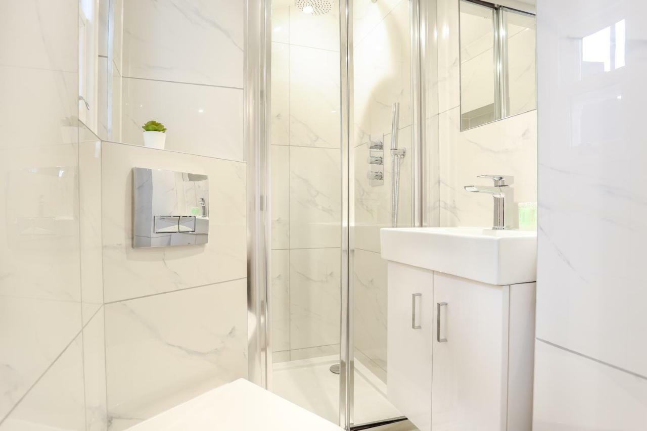 Queensborough Terrace Serviced Apartments By Concept Apartments ลอนดอน ภายนอก รูปภาพ